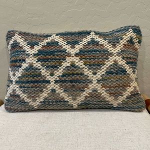 Pre Owned Multi Color Wool Loloi Throw Decorative Pillow